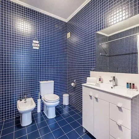 Vale Do Garrao Sleeps 7 With Pool Air Con And Wifi فيلة *